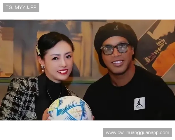 小罗当年在夜店喝的酒，够我交十年房租了