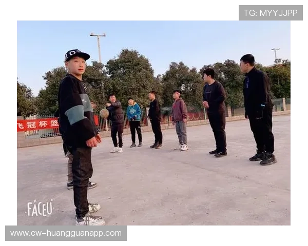 篮球赛中球碰裁判规则详解：界外球与活球判定